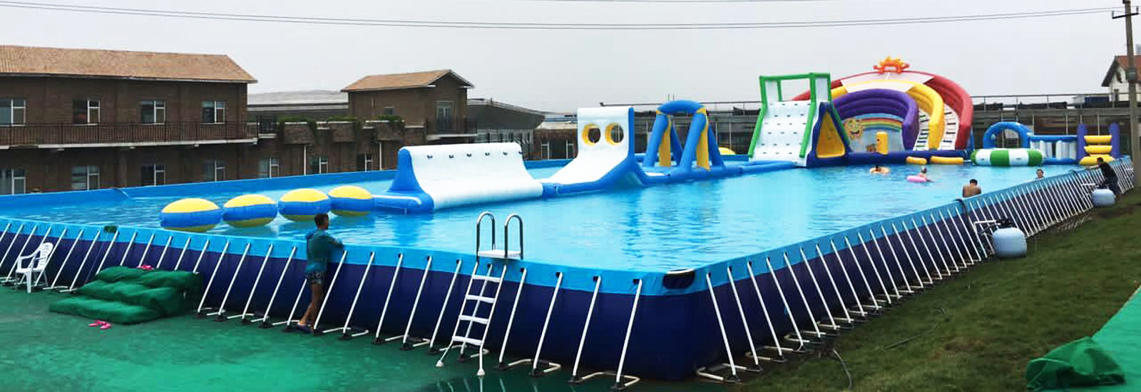 floating inflatable water park