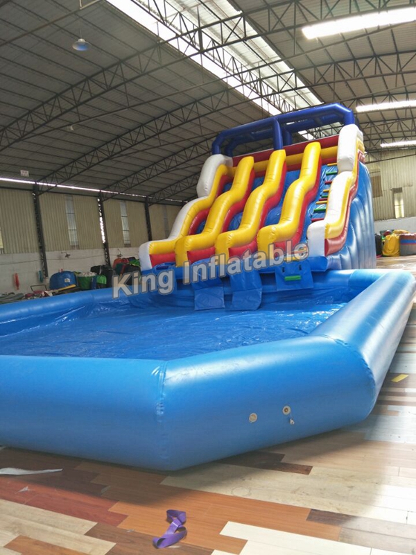6.5m High Giant Double Lane Inflatalbe Water Slide With Swimming Pool