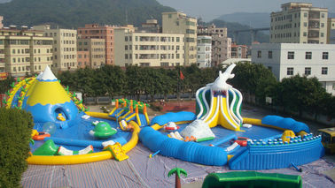 Amazing Giant PVC Inflatable Water Parks for Outdoor Summer Water Games 30m Diameter