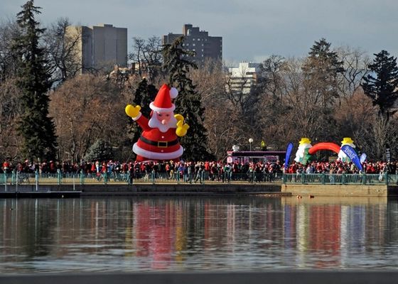 Large Commercial Santa Claus Inflatable Advertising Products For Promotion 10 m