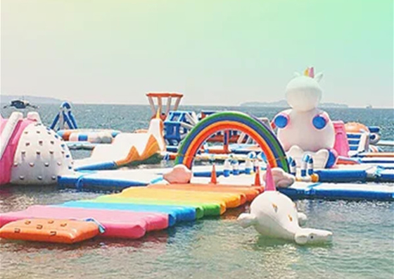 Unicorn Themed Blow Up Water Parks 100 person Capacity