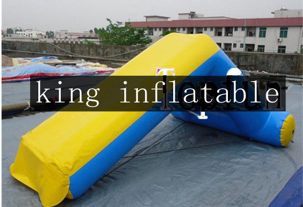0.9mm Pvc Tarpaulin Outdoor Blow Up Water Toy  CE Customized Slide For Water Park
